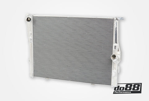 do88 07-13 BMW M3 (E90/E92/E93) Aluminum Radiator