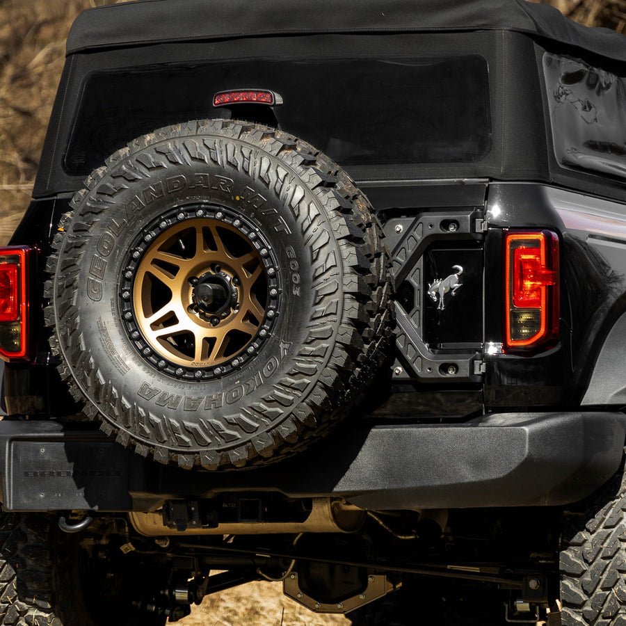 IAG Tailgate Hinge Reinforcement