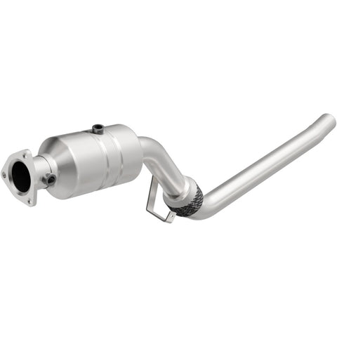 MagnaFlow Direct Fit Catalytic Converter 02-05 Audi A4 Quat 3L Passenger Side