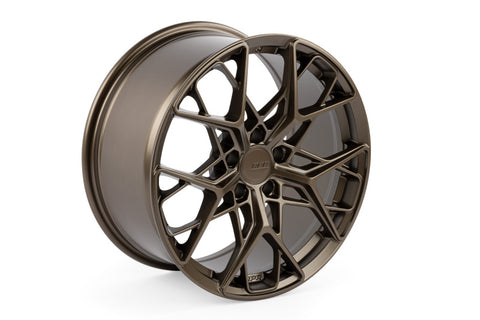 APR A02 Flow Formed - 19x8.5 - 5x112 - ET45 - 66.5mm Center Bore - Bronze Wheel
