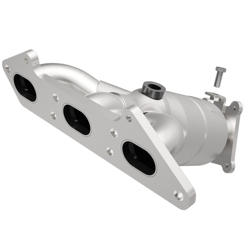 MagnaFlow Direct Fit Catalytic Converter 02 Volvo S80 2.9L