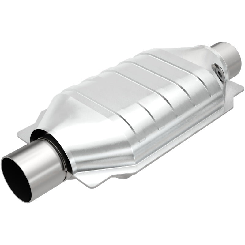 MagnaFlow Universal Catalytic Converter 2 W/O2 Boss