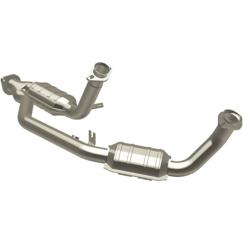 MagnaFlow Direct Fit Catalytic Converter 96-99 Ford Taurus3.0L 50S