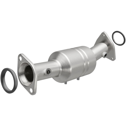 MagnaFlow Direct Fit Catalytic Converter 2010-2012 CX-7 2.5 L Underbody