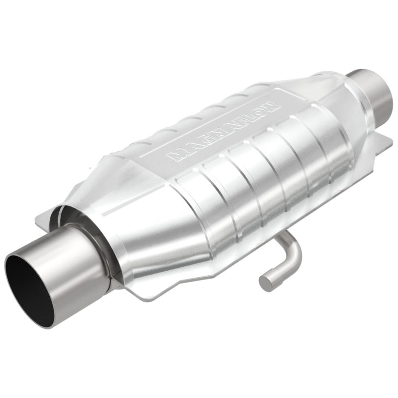 MagnaFlow Universal Catalytic Converter 2.25in Inlet/Outlet Center/Center Oval