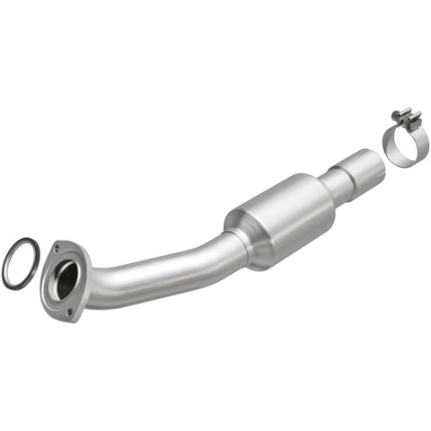MagnaFlow Direct Fit Catalytic Converter 09-12 Toyota RAV4 2.5 3.5 Underbody