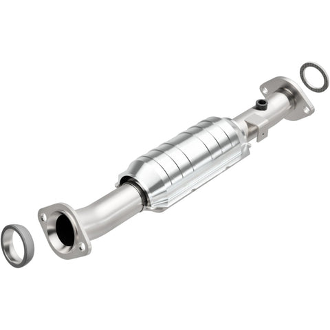 MagnaFlow Direct Fit Catalytic Converter 06-08 Mazda 6 2.3L