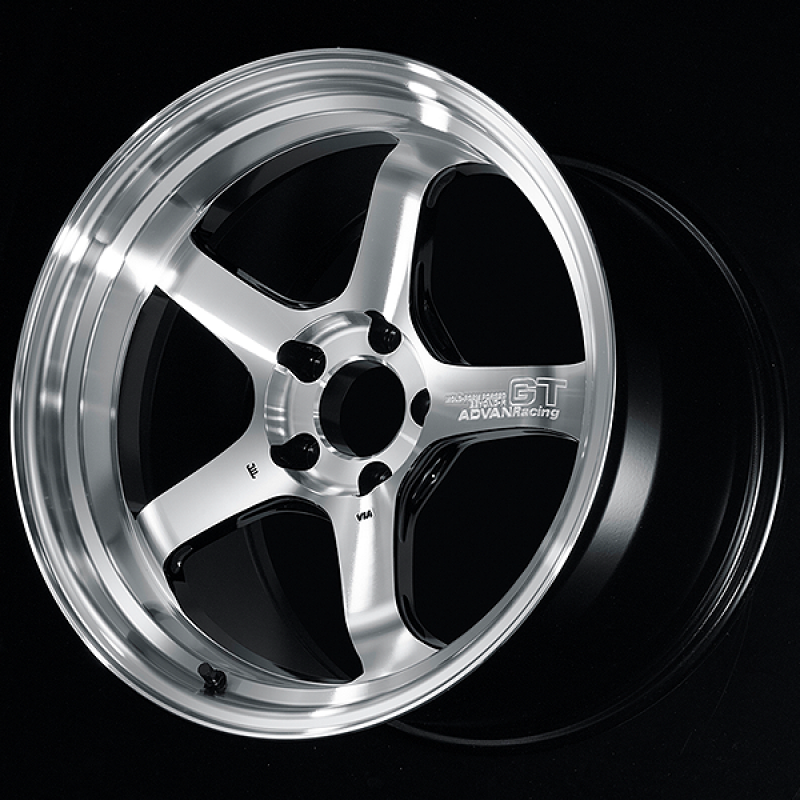 Advan GT Beyond-R 18X9.5 / +38 Offset / 5x114.3 BC / 73mm Bore / Machining and Diamond Cutting