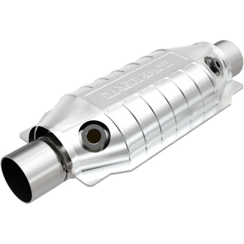 MagnaFlow Universal Catalytic Converter 2.00 inch with Dual O2 Rear CA