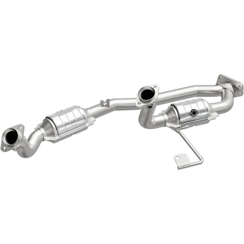 MagnaFlow Direct Fit Catalytic Converter 01-03 Windstar 3.8 OEM