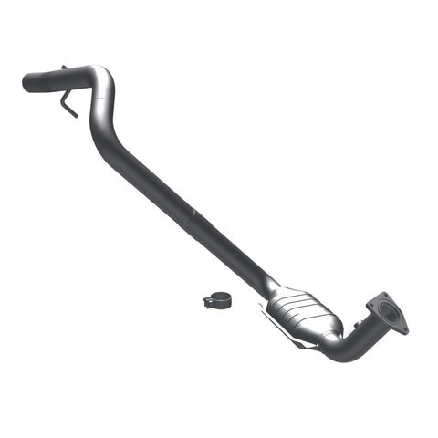 MagnaFlow Direct Fit Catalytic Conv 02-06 Cadillac Escalade / 02-06 GM Yukon (Inc Denali) 6.0L D/S