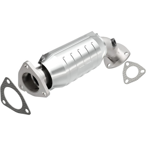 MagnaFlow Direct Fit Catalytic Converter Audi 97-05 A4/A4 Quattro / Volkswagen 00-05 Passat 1.8L