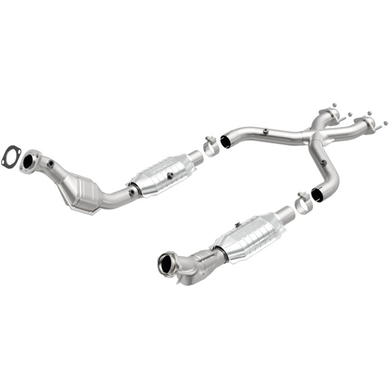 MagnaFlow Direct Fit Catalytic Converter 99-01 Ford Mustang 4.6L