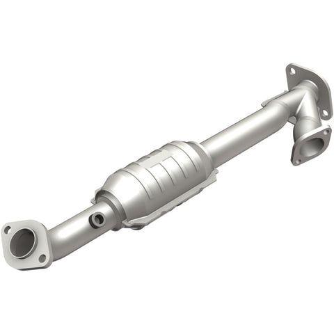 MagnaFlow Direct Fit Catalytic Converter 05-07 4Runner Passenger Side Rear