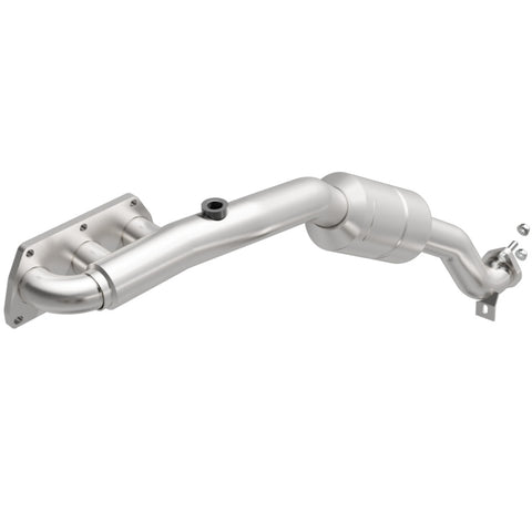 MagnaFlow Direct Fit Catalytic Converter 05-09 Audi A8 6.0L