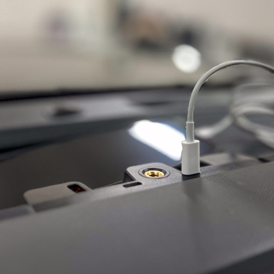 Dash USB Hub