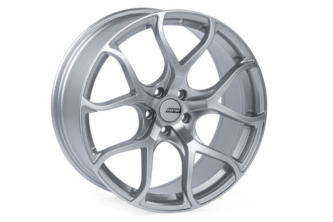 APR A01 Flow Formed - 20x9.0 - 5x112 - ET42 - 66.5mm Center Bore - Hyper Silver Wheel